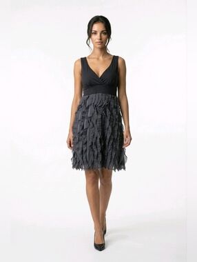 Elegant Gray Sleeveless Dress